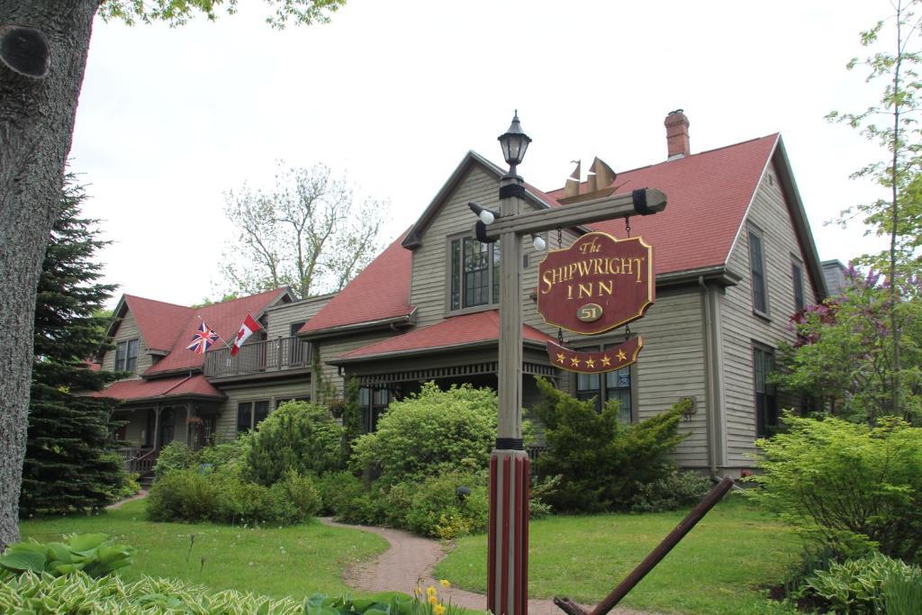 Shipwright Inn 샬럿타운 외부 사진